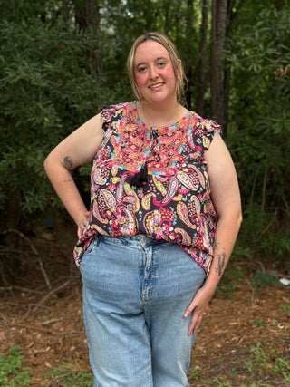 Tyra’s |curvy| Top