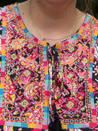 Tyra’s |curvy| Top