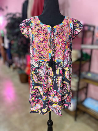 Tyra’s |curvy| Top