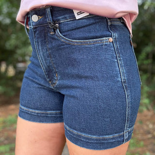 | Gia | Judy Blue High Waisted Dark Wash Tummy Control Denim Shorts