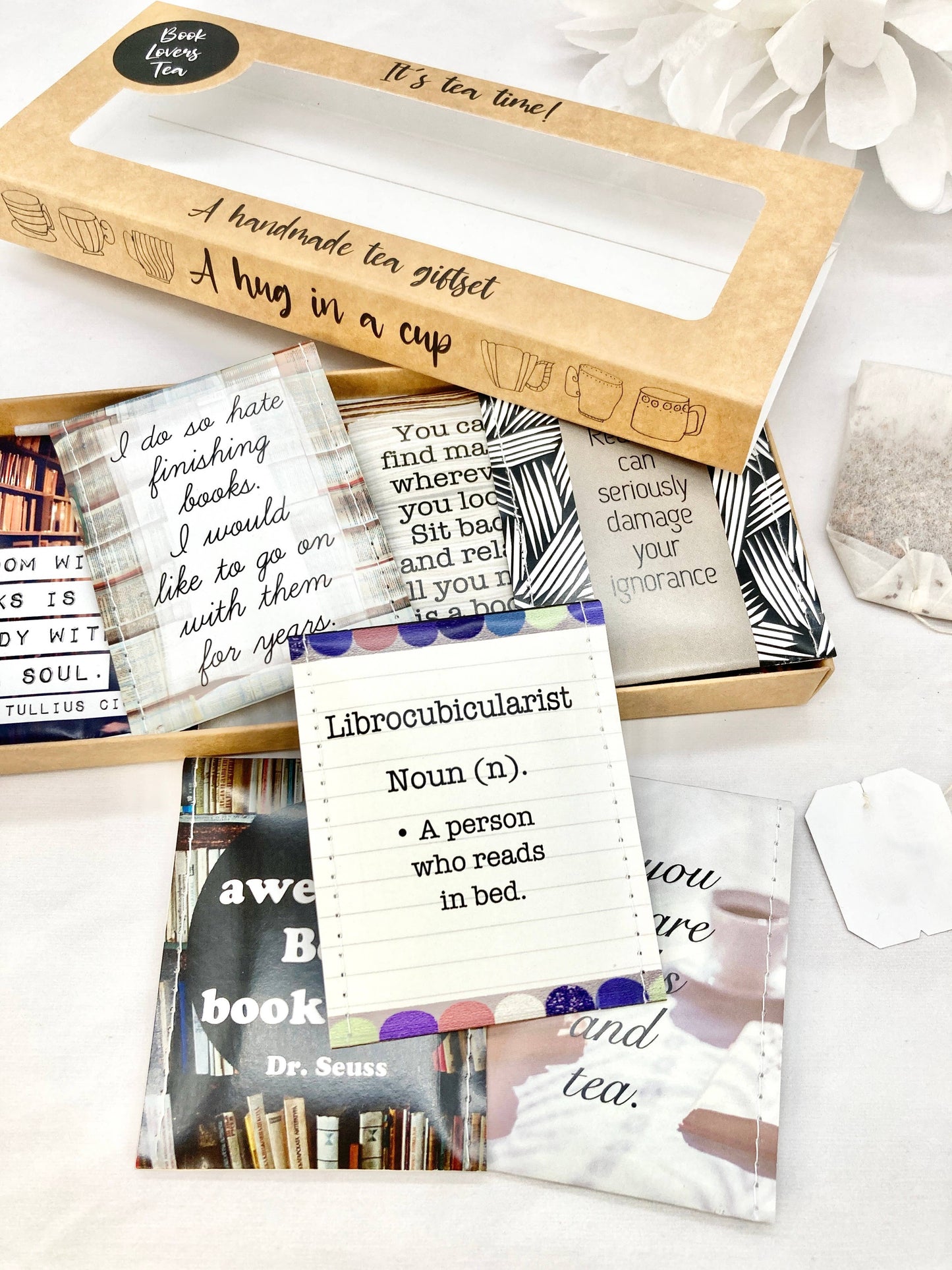 Gifts for Book Lovers: Tea Gift Set for Bookworms