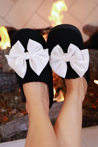 PRE-ORDER: Cozy Bow Slippers