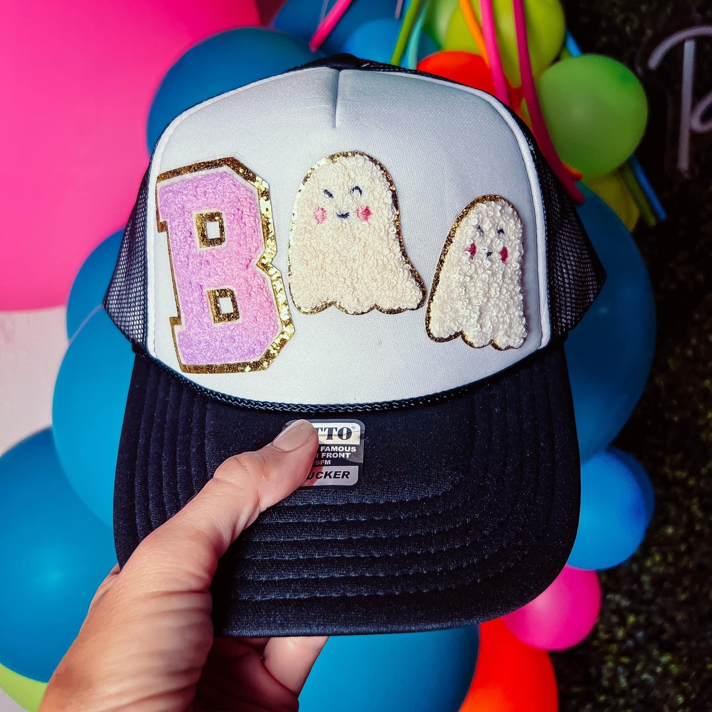 Neon B👻👻 {trucker hat}