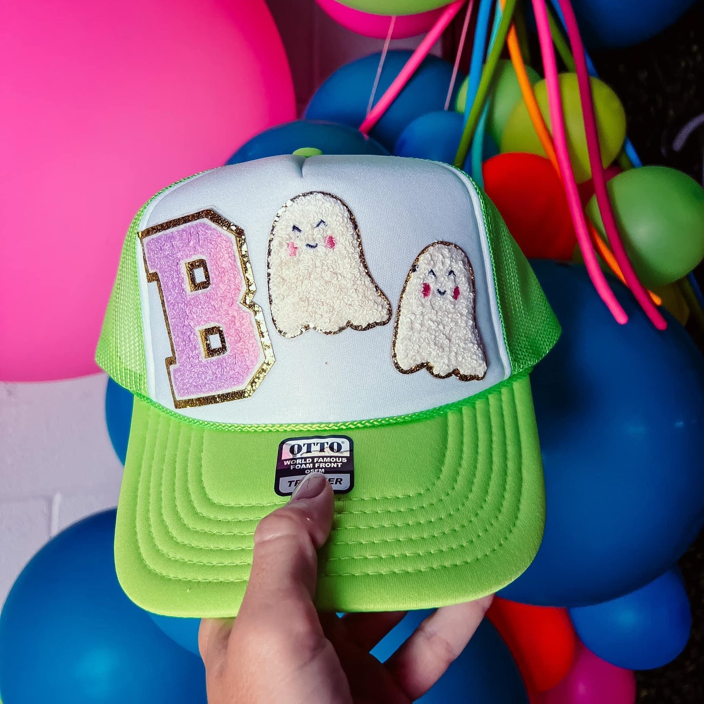 Neon B👻👻 {trucker hat}