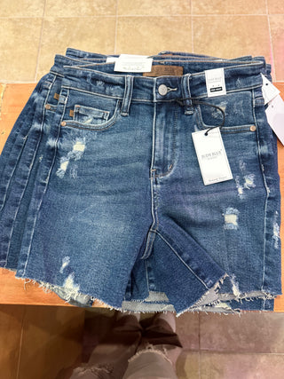 |Ashley| Judy Blue High Waisted Tummy Control Fray Hem Denim Shorts